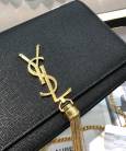 Клатч Saint Laurent Kate With Tassel In Caviar Leather